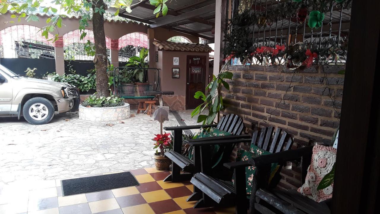 Copán Hotel El Almendro المظهر الخارجي الصورة